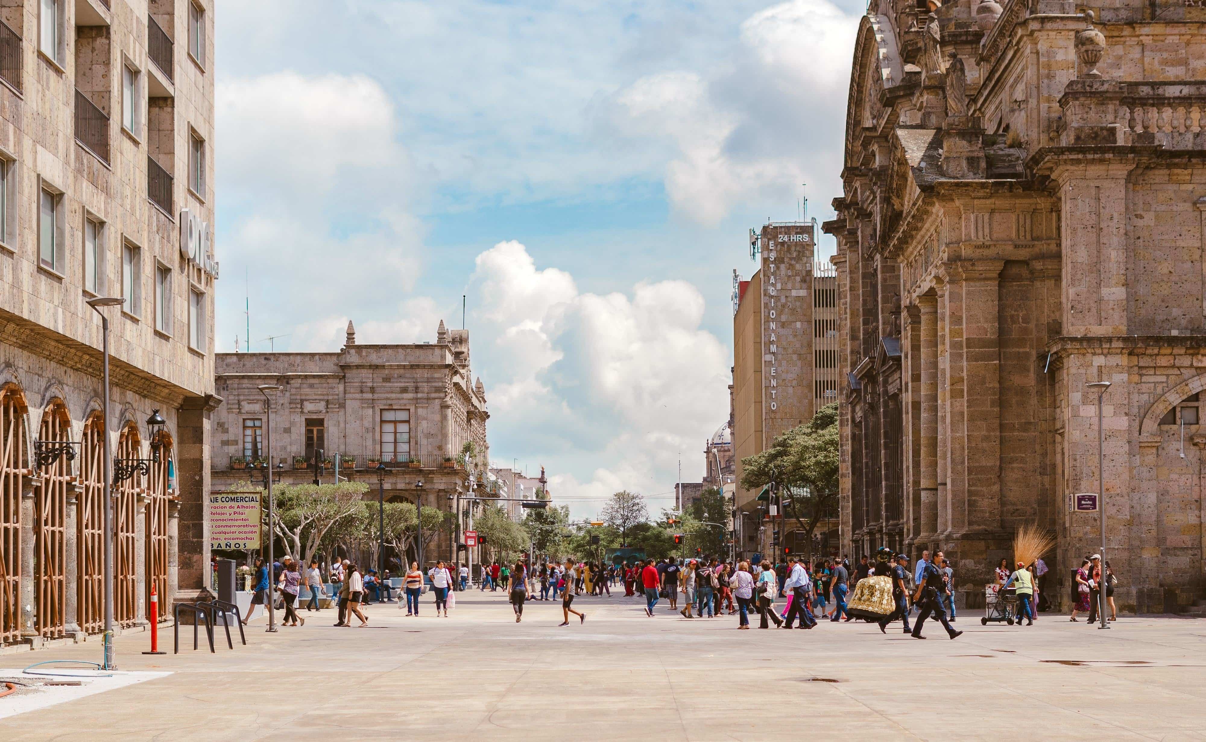 墨西哥瓜達拉哈拉Guadalajara｜墨西哥第二大城景點推薦：革命壁畫、龍舌蘭故鄉行程